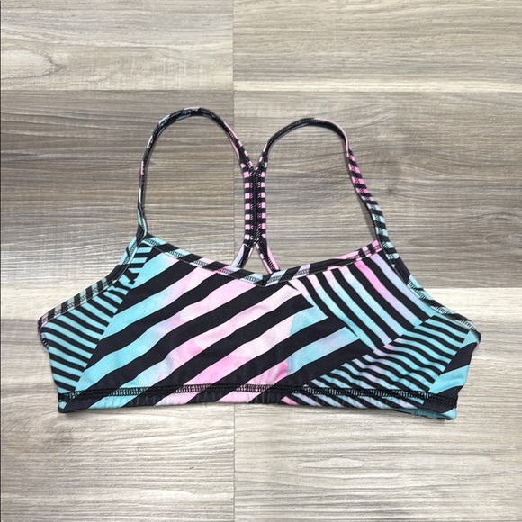 🏴Lululemon Ivivva sports bra size 12 girls - Picture 1 of 6